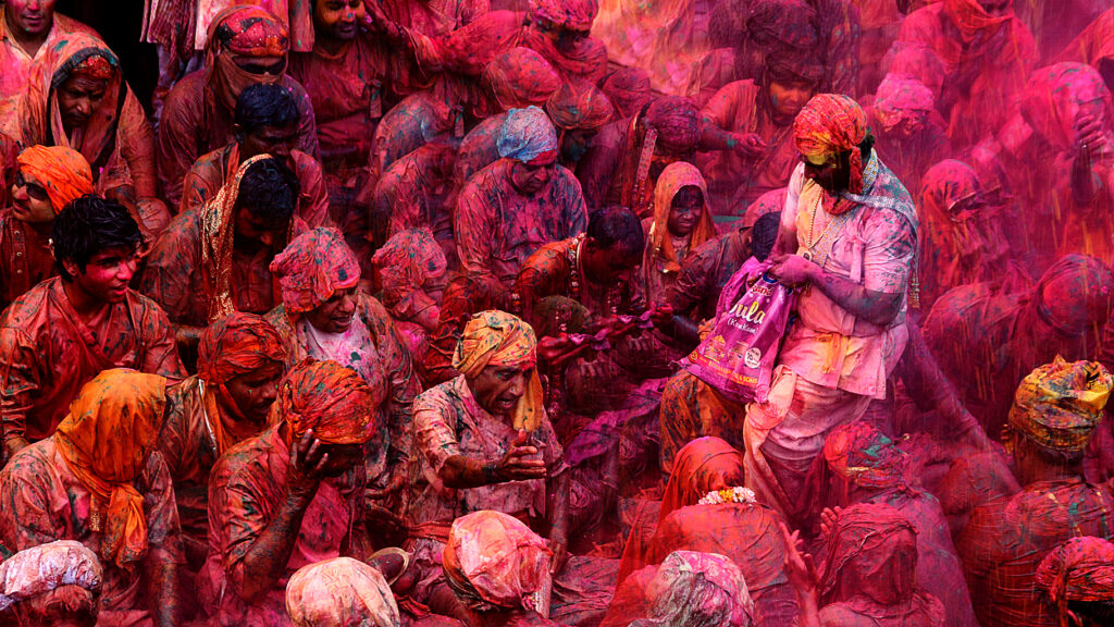 Popular Indian Destinations To Celebrate Holi