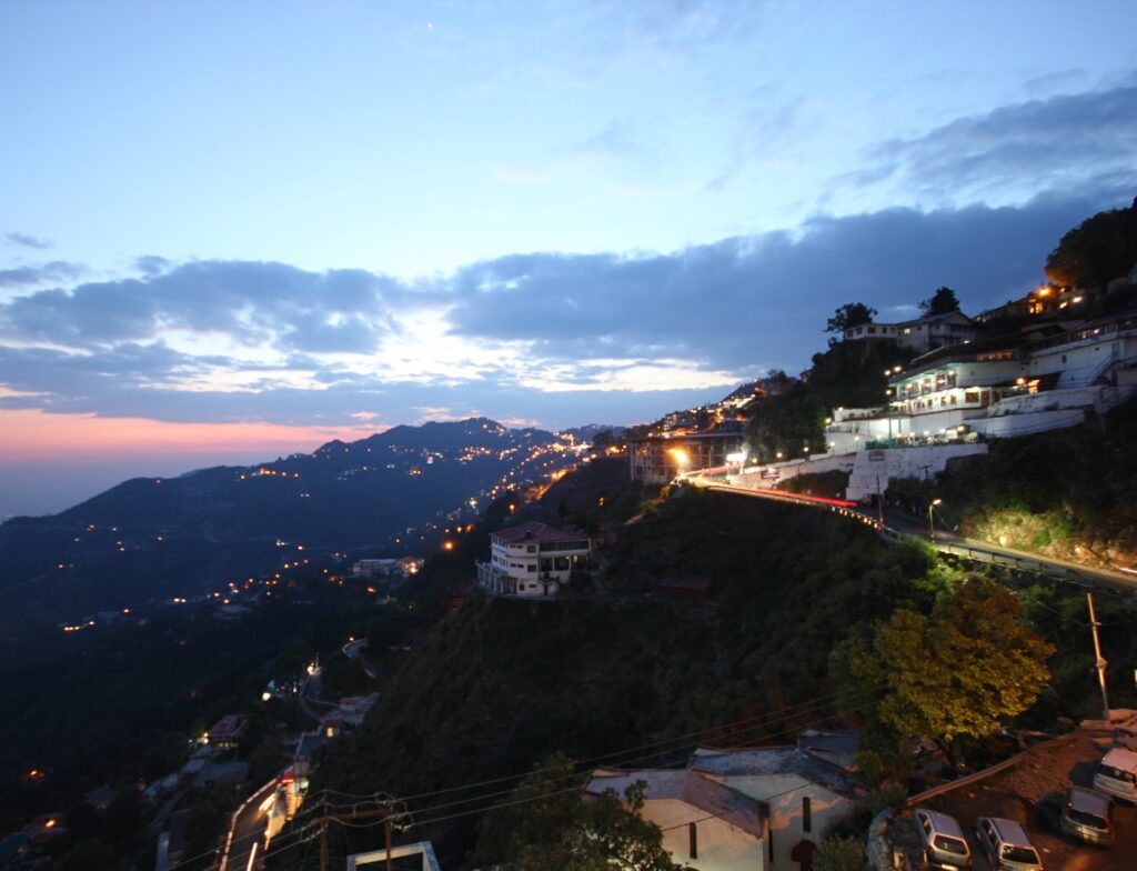 Romantic Escapes: Best Hill Stations for Couples in Uttarakhand​- musoorie